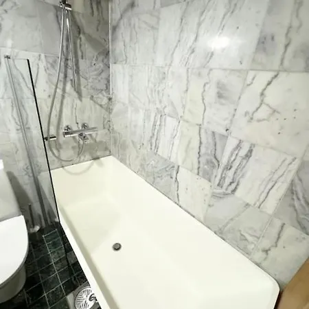 Hakaniemi Luxury Center, 24h Check In * Helsinki