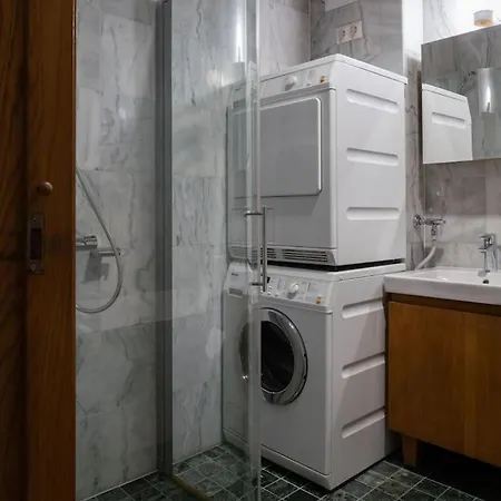 Hakaniemi Luxury Center, 24h Check In * Helsinki